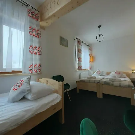 Goscinne Wierzbowka Przy Termach Homestay