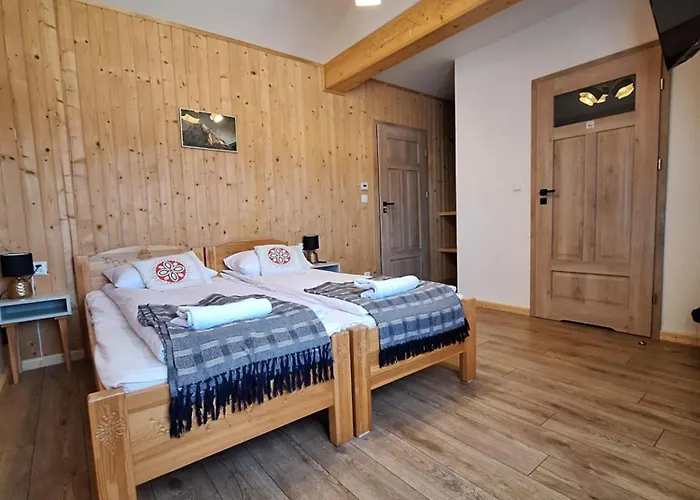 Goscinne Wierzbowka Przy Termach בית אירוח